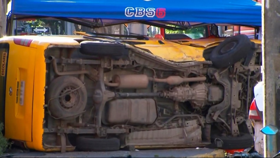 Lo que se sabe de fatal choque en Recoleta: Niño murió por culpa de delincuentes que impactaron furgón escolar