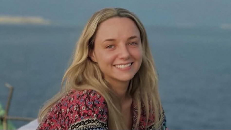 Investigan la 'extremadamente rara' muerte de influencer australiana tras dar a luz en su casa