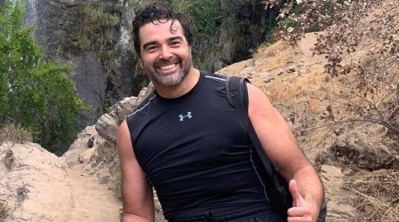 Tuvo que ir al hospital: Actor Pancho López sufre quemadura de segundo grado en experimento escolar