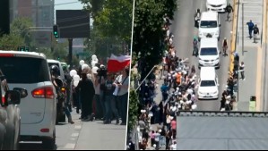 Entre aplausos y globos blancos: Así fue el sentido homenaje en las afueras de Mega para Héctor Noguera