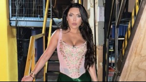 Daniela Aránguiz abre la temporada de piscina con un bikini en rosa vibrante