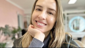 Rodeados de esculturas: Vale Ortega y sus hijos disfrutan de alegre salida a un asombroso parque de Inglaterra