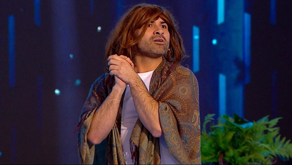 Influencer Marcelo Alcázar sorprendió en Coliseo con una divertida rutina sobre la vida de una madre agotada