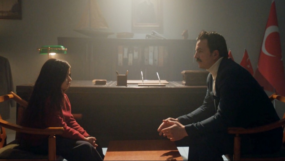 Leyla - Capítulo 60 (Parte 1): El misterioso padre de Nur