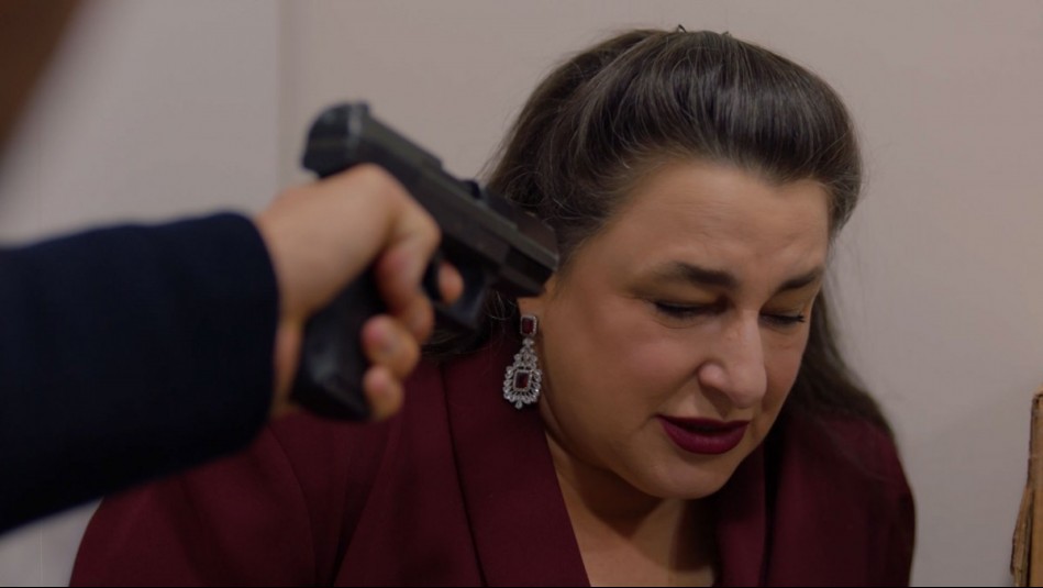 Corazón Negro - Capítulo 77: Hikmet confiesa ante Nuh