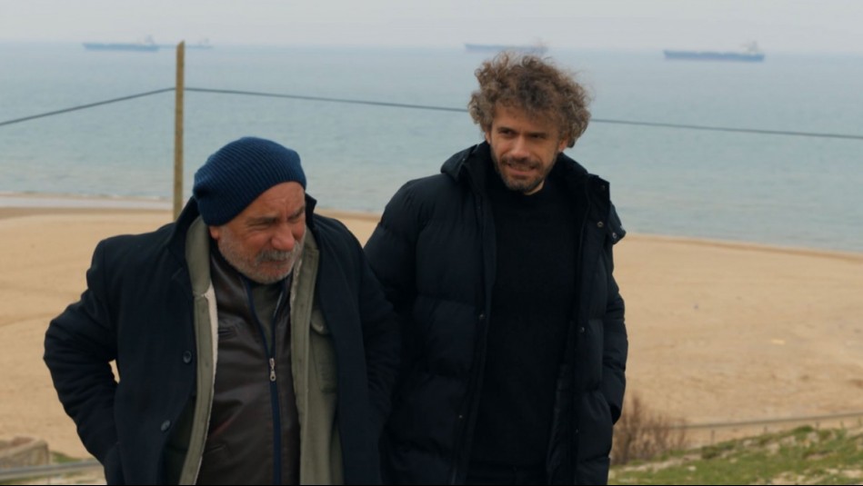 Leyla - Capítulo 68 (Parte 2): El vertedero vuelve a las vidas de Nur y Mali