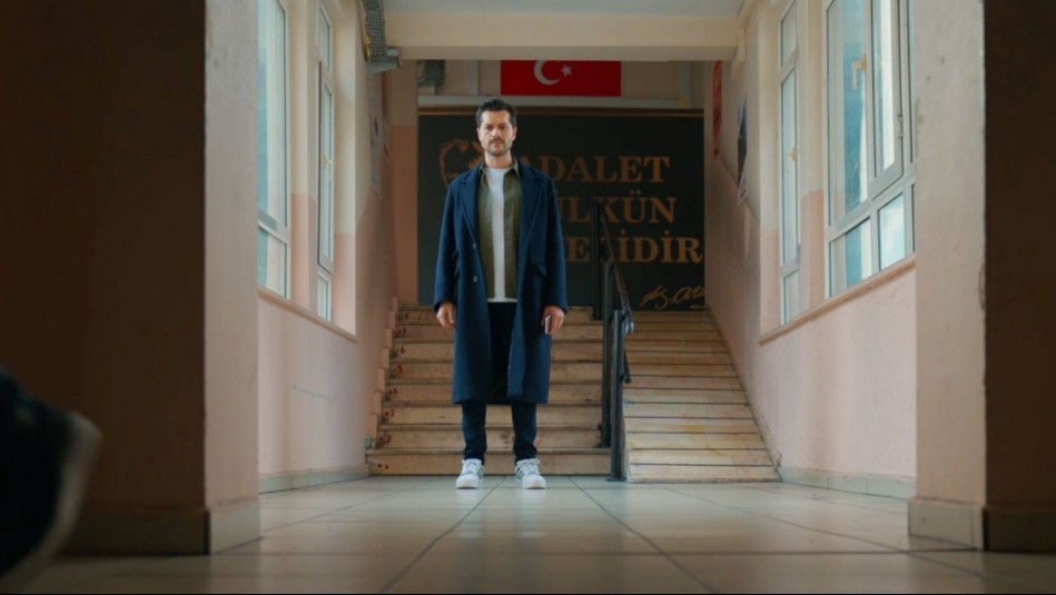 Leyla - Capítulo 70 (Parte 2): Tufan se libera de la culpa