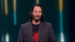 Con una carta escrita a mano: Keanu Reeves agradece a la PDI por recuperar su reloj especial de "John Wick"