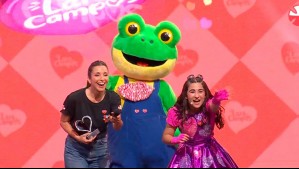 Lara Campos hizo delirar a los niños del Teatro Teletón durante su participación en el bloque infantil