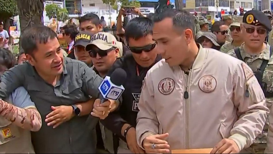 Presidente de Perú afirma que anuncio de Kast sobre migrantes 'ha sido un factor' para reforzar la frontera