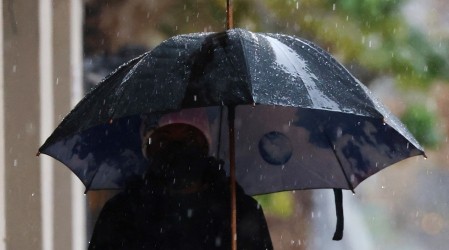 Lluvia marcará segunda vuelta: A esta hora habrá precipitaciones durante elecciones presidenciales en Santiago