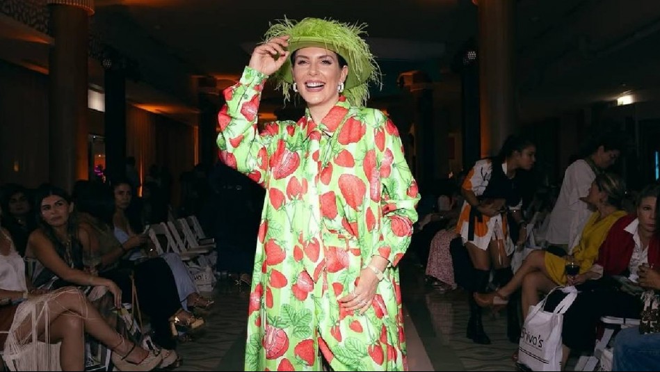 Con 11 maletas y la ayuda de su esposo: Así viajó Eugenia Lemos con su hija Alegra a la Aruba Fashion Week