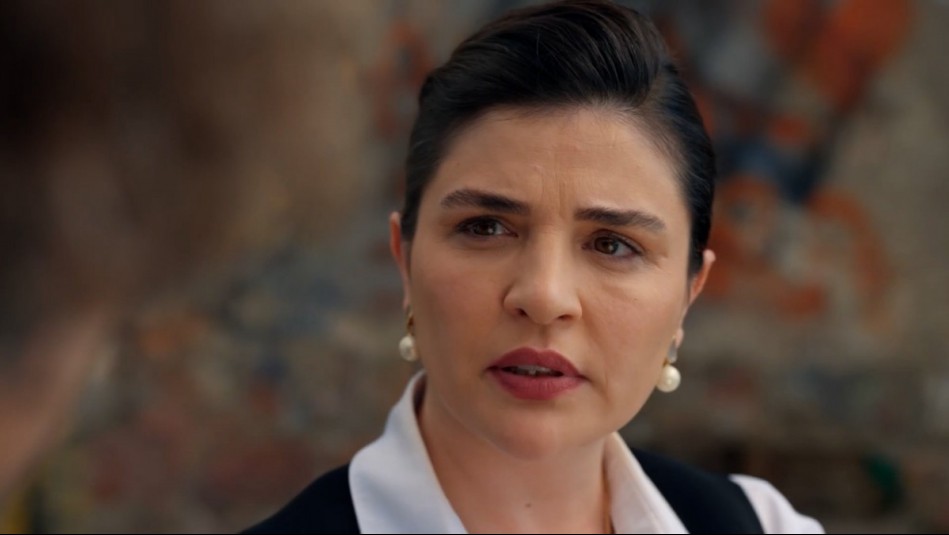 Leyla - Capítulo 93 (Parte 1): Nur quiere recuperar su poder