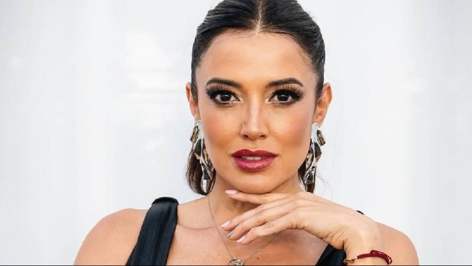 'Tu brillo es tipo Hollywood old star': El look glam de Yamila Reyna en gala junto a Américo