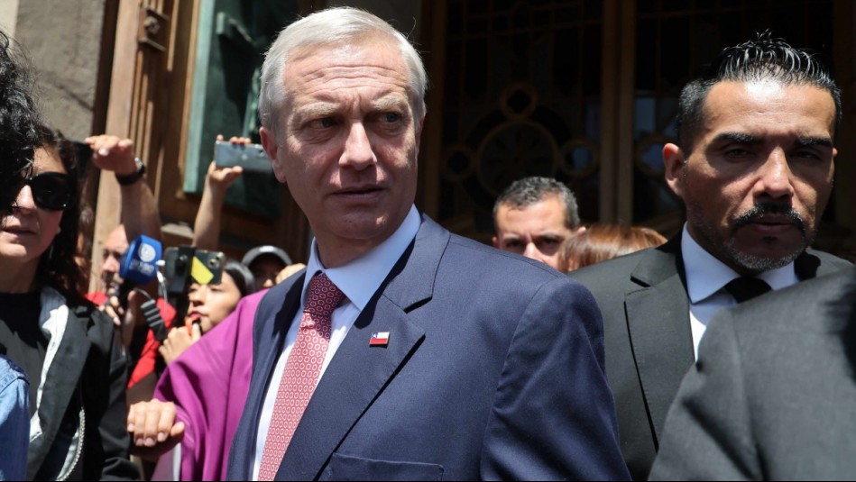 Desde inmigración al crecimiento económico: Las tres grandes promesas que Kast debe cumplir, según Cadem