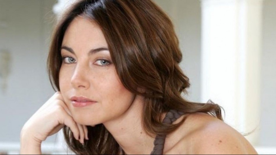 Mónica Godoy comparte fotografías navideñas desde Madrid y sorprende con postal junto a su pareja