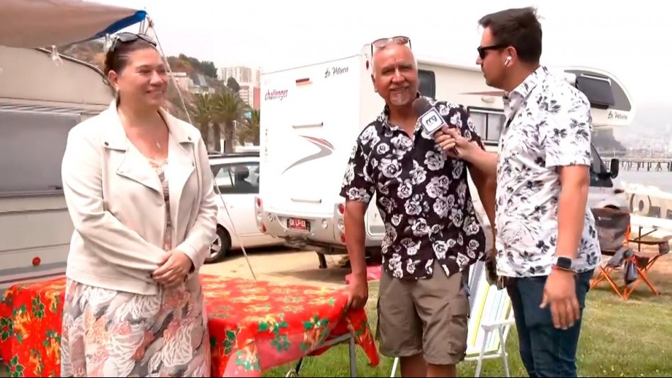 Desde Iquique a Viña del Mar: Familia recorre cientos de kilómetros para recibir el Año Nuevo frente al mar