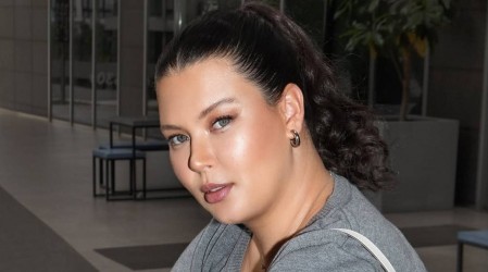 "Mi sueño": Michelle Carvalho viste un traje de baño brasileño y confiesa uno de sus mayores anhelos