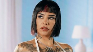 'No lo vi muy feliz': Flor de Rap genera debate tras tatuarse el nombre de su pareja