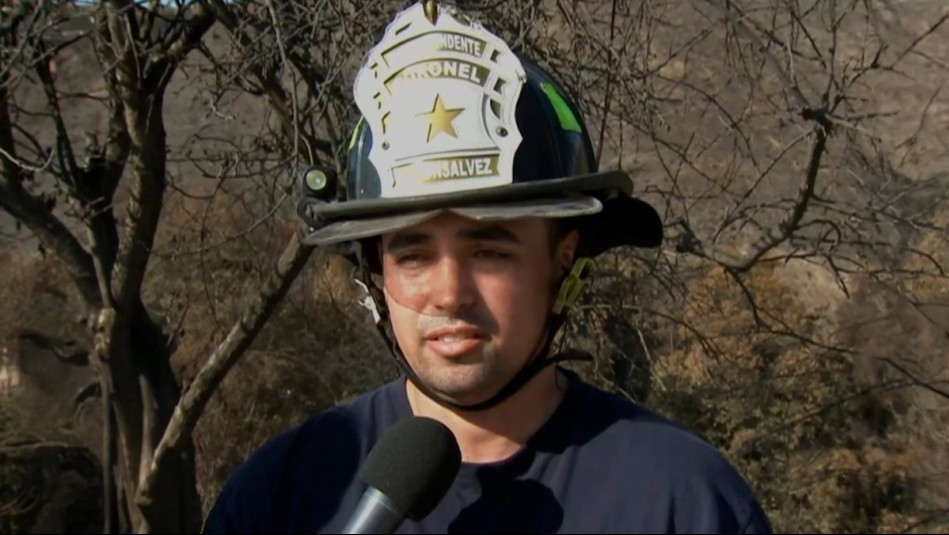 'Lo más complejo que he vivido': Bombero relata rescate de mellizas bebé atrapadas en incendio de Penco