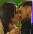 Este lunes, en una nueva edición de El Internado React, Nati Blaschke y Álex Ortiz reaccionaron al inesperado beso que protagonizaron Akemi Nakamura y Luis Mateucci al interior del encierro.