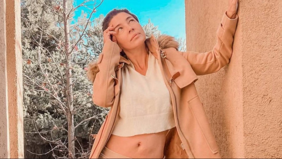 'Preciosa con lo que se ponga': Pancha Merino luce sensual y moderna en vestido con cortes laterales