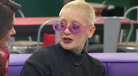 "Me tuve que hacer mujer rápidamente": Furia reveló desconocidos antecedentes sobre su historia familiar