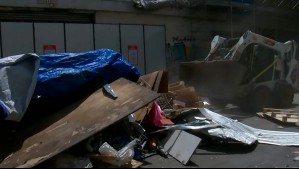 Imágenes muestran calles de Meiggs repletas de escombros y basura tras desalojo de toldos azules