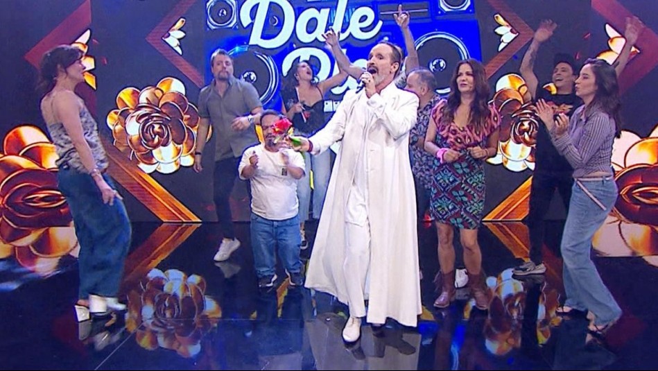 Con Tonka Tomicic y Vivianne Dietz: Imitador de Miguel Bosé revoluciona el estudio de Dale Play