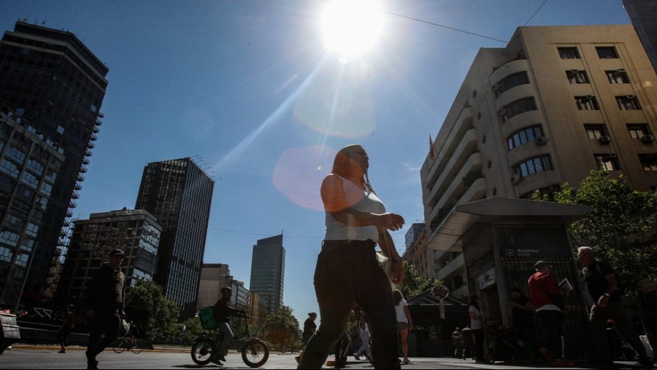 Hasta 38 °C: Estas son las cinco regiones que se verán afectadas por un golpe de calor este fin de semana