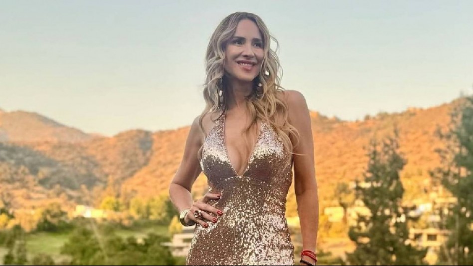 'Brillas más tú': Angélica Castro presume en París el vestido ideal para 'coquetear' en la Torre Eiffel