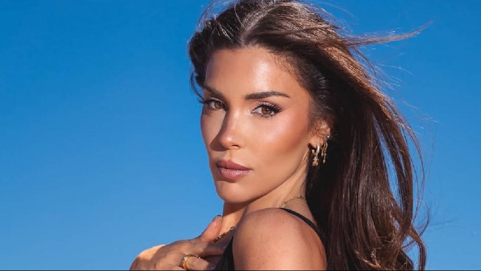 Las espectaculares fotos de Cata Vallejos en dunas con profunda reflexión: 'A veces tienes que tocar fondo...'