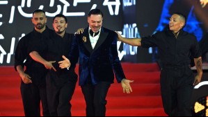 ¡Y de terciopelo! José Antonio Neme sorprendió con movido baile en su paso por la Gala de Viña 2026