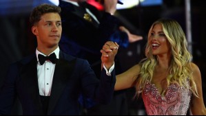 ¡Desfiló con su novio y como princesa! Este fue el elegante vestido que usó Coté López en la Gala de Viña 2026