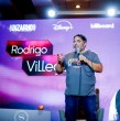 Rodrigo Villegas regresa al Festival de Viña 2026 buscando repetir el éxito de 2023. El comediante revive su desconocido pasado como gimnasta y anticipa una noche marcada por humor y grandes shows.