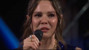 Joy Huerta se quiebra al recordar a su padre tras recibir la Gaviota de Oro en Viña 2026