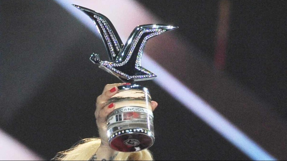 Mon Laferte recibe la Gaviota de Platino en Viña 2026: Este es el valor del exclusivo galardón