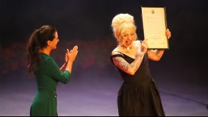 Mon Laferte es nombrada Hija Ilustre de Viña del Mar tras exitoso paso por la Quinta Vergara