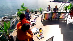 'Quedé ofendida' y '¿De qué nos podemos reír?': Tenso debate en Con Gusto a Viña por humor religioso