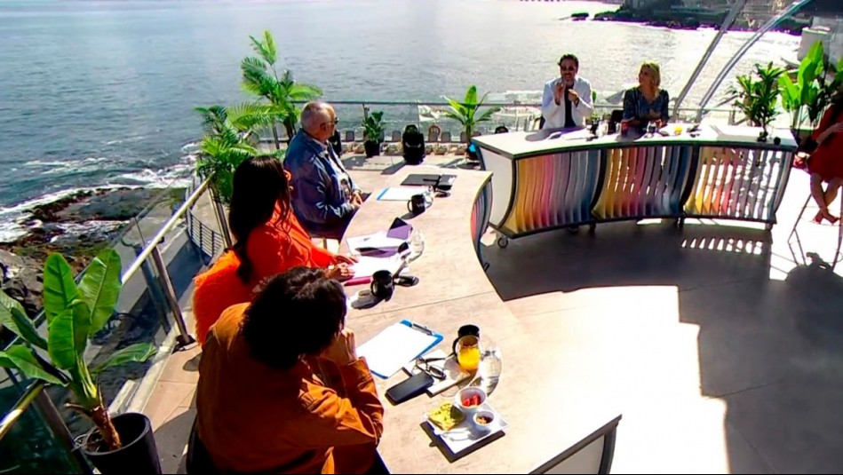 'Quedé ofendida' y '¿De qué nos podemos reír?': Tenso debate en Con Gusto a Viña por humor religioso