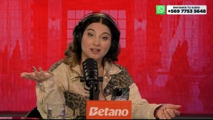 El Internado Más Picante - Capítulo 83: Adrián confesó sus sentimientos