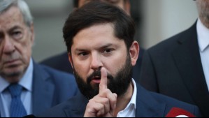 Tensión al máximo por cable chino: Boric acusa a Kast de exigirle retractarse sobre intercambio de información