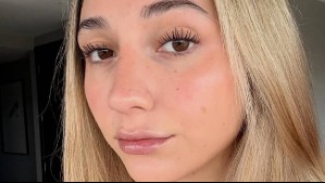 La Carlita cautiva a sus fans con un bikini verde oliva en la piscina: 'La mejor operación que he visto'