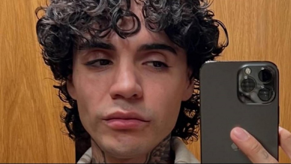 Leo Méndez aparece ordeñando una vaca y luce una imagen renovada: Este es su nuevo color de cabello