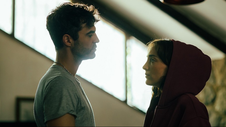 Jorge Arecheta y Francisca Walker se suman a las nuevas teleseries de MegaShorts