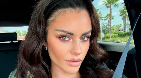 "La Barbie con su mini Barbie": Emilia Dides comparte tiernas fotos con su hija y recibe lluvia de elogios