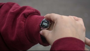 Cambio de hora en Chile: ¿Se atrasa o adelanta el reloj?