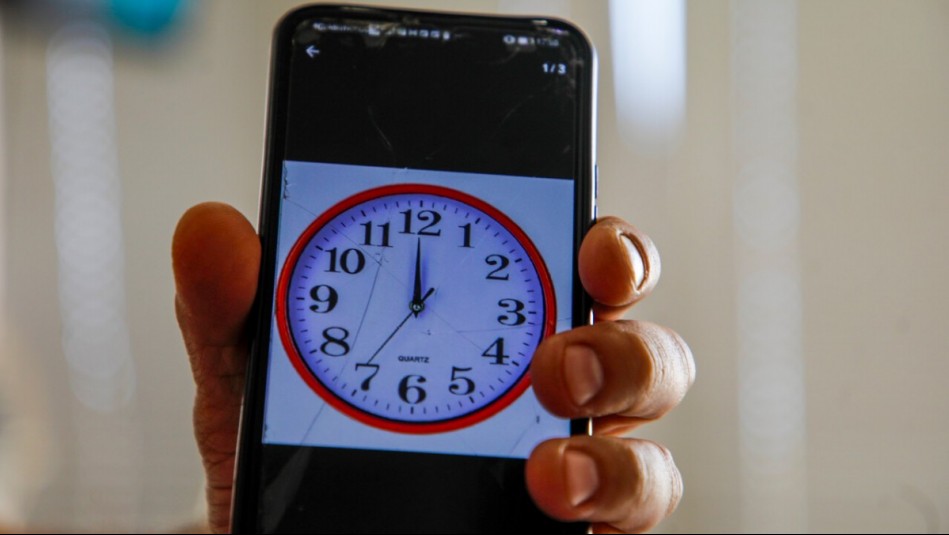 Cambio de hora en Chile: En estas zonas del país no se deberá modificar los relojes