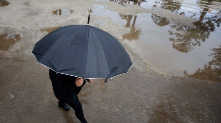 Jaime Leyton advierte por fuerte temporal y posible riesgo de remociones en masa: Afectará a seis regiones