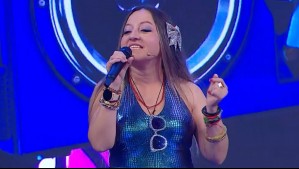 ¿Hizo una de sus 5 mil imitaciones? Raquel Castillo la rompió en el Karaoke Recargado en Dale Play
